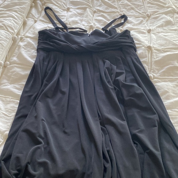 Black Calvin Klein pleaded dress with sash attached size 6 - Picture 3 of 4